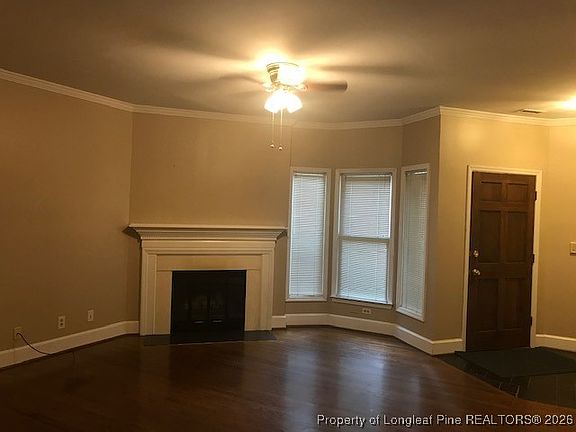 4th image of 723 Victorian Pl