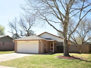 17102 Amber Ridge Dr, Sugar Land, TX 77498