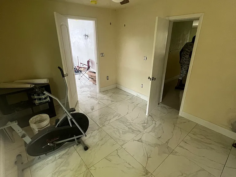 6860 Margate Blvd — Photo 6