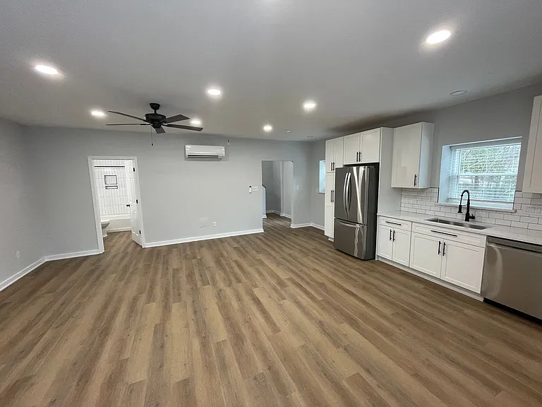 5705 Telfair Rd — Photo 5
