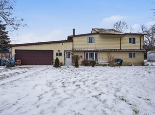 6179 Falkenbury Rd, North Branch, MI 48461