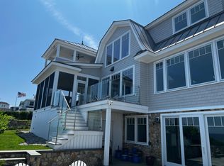 35 Dumas Ave, Hampton, NH 03842