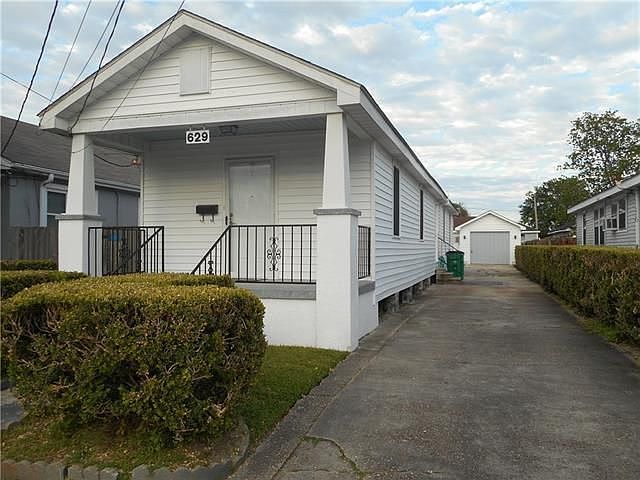1st image of 629 Bellanger Ave