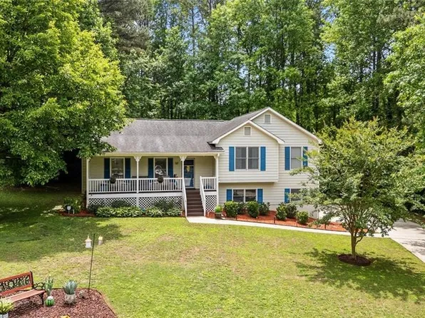508 Mill Pointe Trl, Dallas, GA 30157