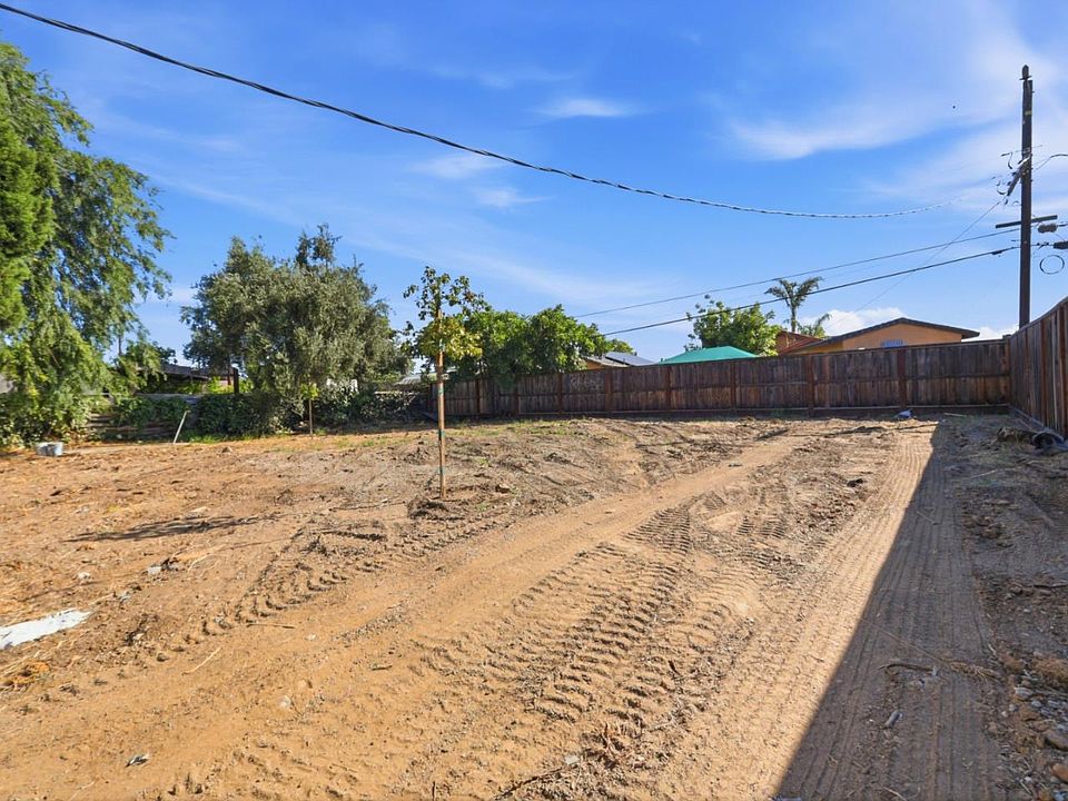 2nd image of 13020 Pfeifle Ave