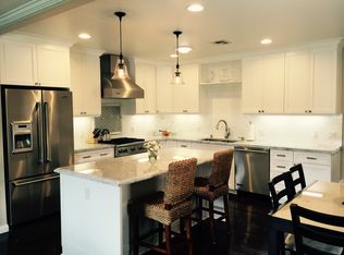 14012 Huston St, Sherman Oaks, CA 91423