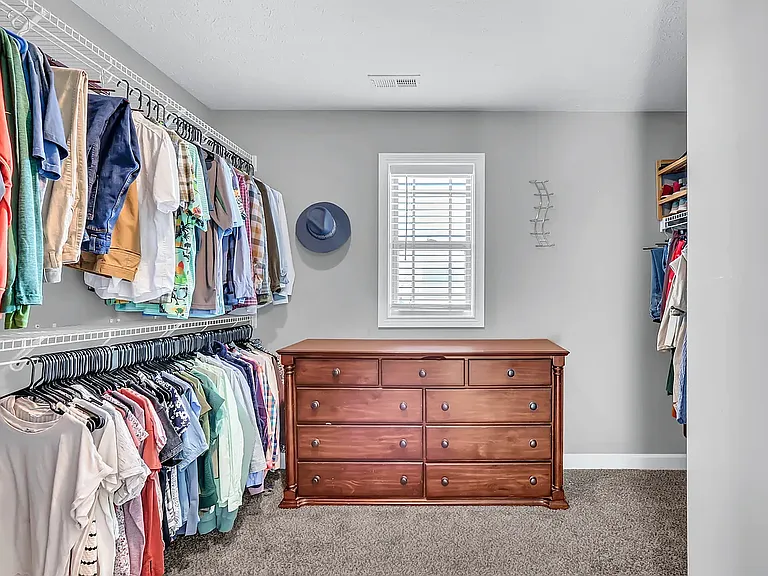 109 Easton Dr — Photo 21