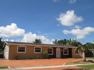 8430 NW 172nd St, Hialeah, FL 33015