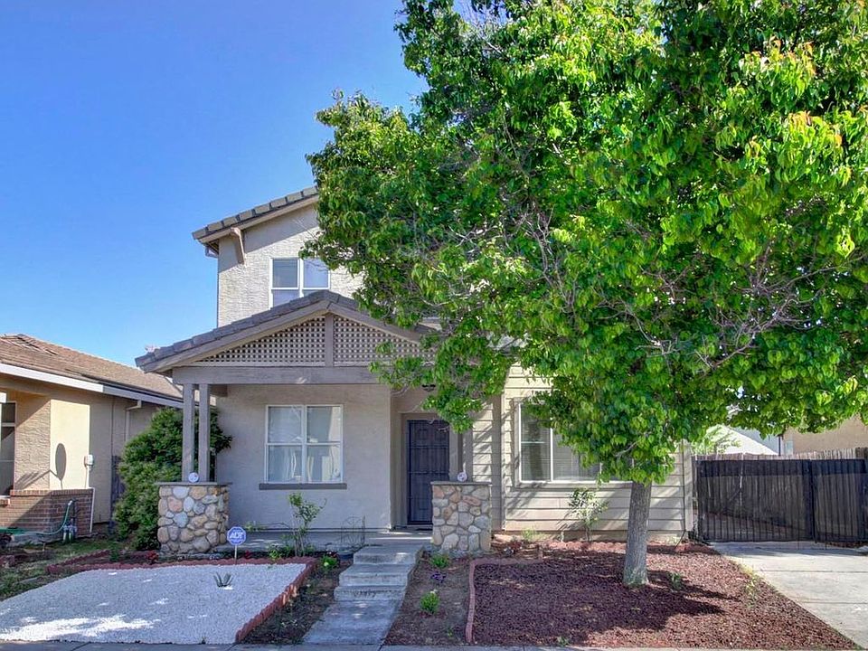 1st image of 459 Vista Nuevo Ave