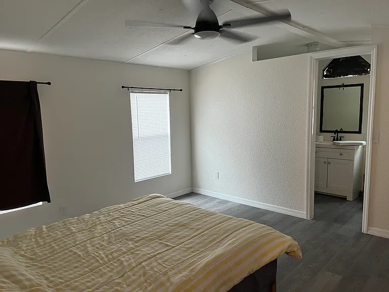 18816 Seacraft Dr — Photo 7