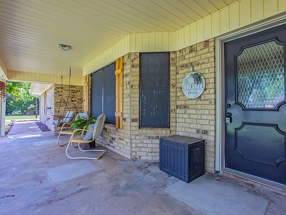 4th image of 1608 Sunset Rd