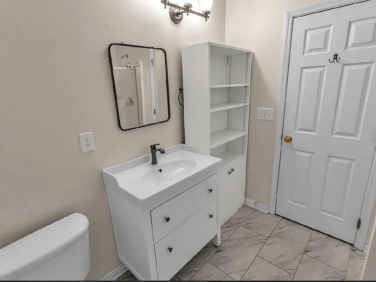 203 Twin Tree Dr — Photo 12