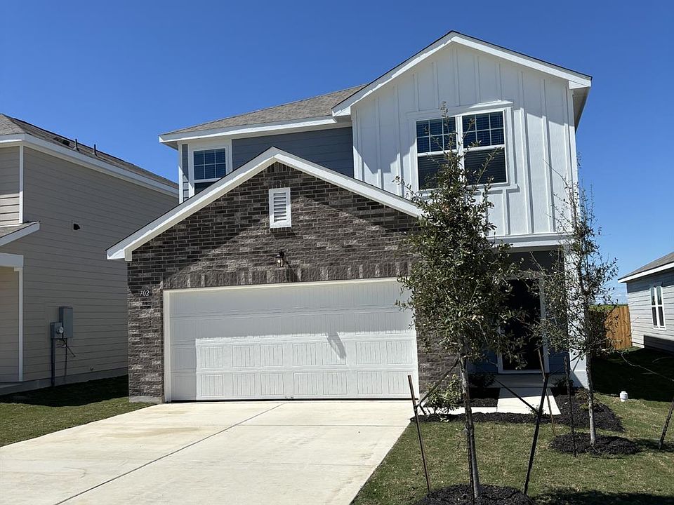 1st image of 702 Gemsbok Rd