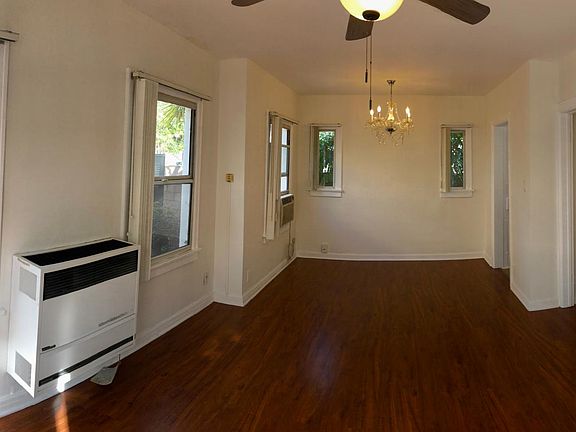 530 A Living and Dining Rooms