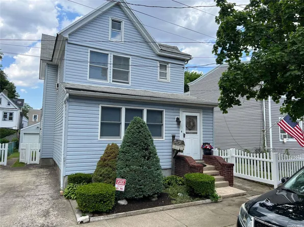 100-05 89th Avenue, Richmond Hill, NY 11418