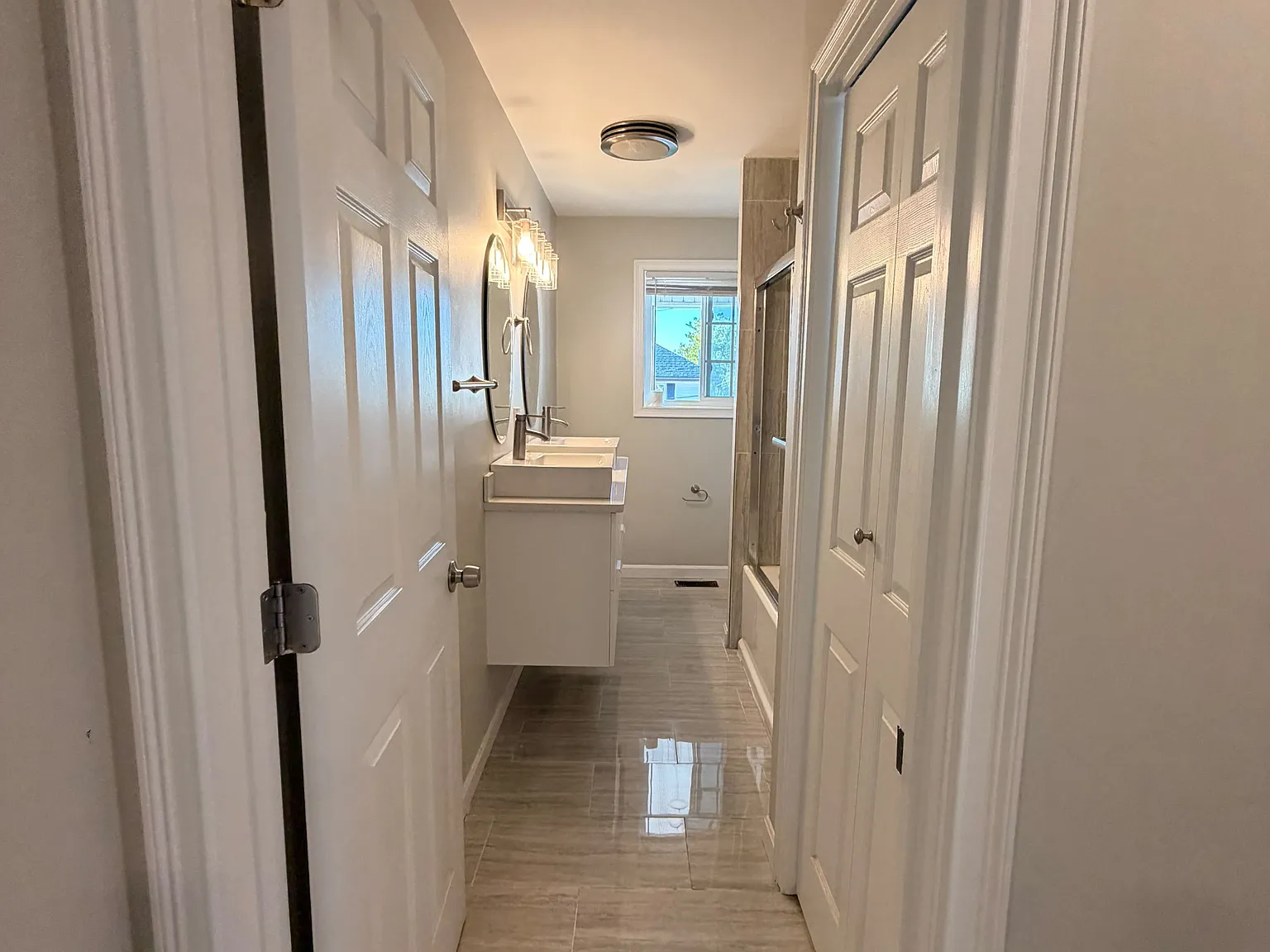 3 bed, 1.5 bath, $2,600 — Photo 1