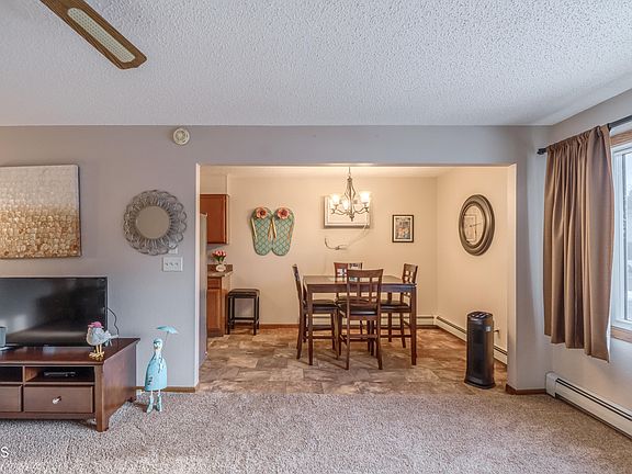 5th image of 1821 S Grandview Ln APT 5