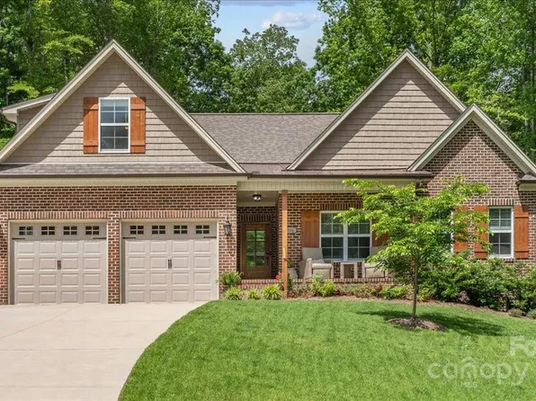 904 Kapstone Xing, Lexington, NC 27295