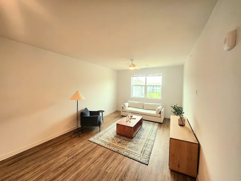 Decker Ln — Photo 2
