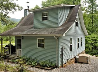 71 Pine Meadows Rd, Bryson City, NC 28713