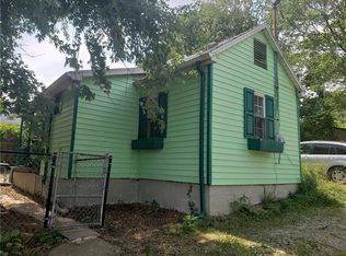 1093 Addison St, Washington, PA 15301