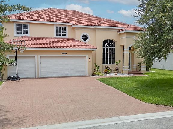 2nd image of 10214 NW 54th Pl