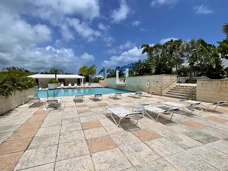 DN-301 Ocean Club At Seven Seas — Photo 28