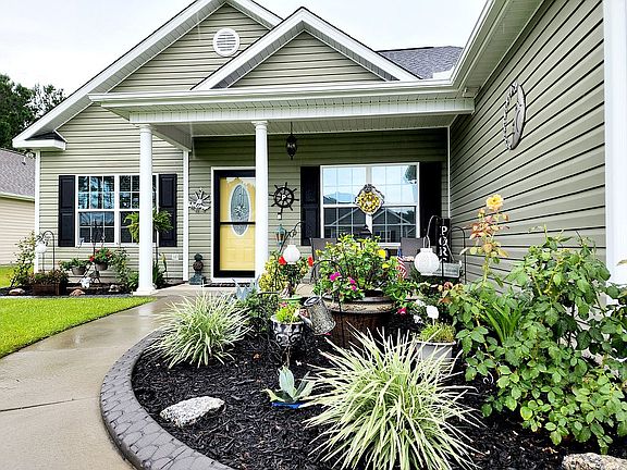 Flower bed