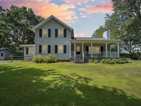 7000 N Sandstone Rd, Jackson, MI 49201