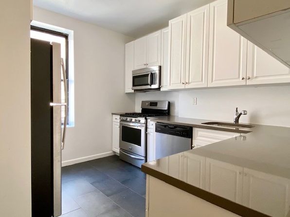 313 W 47th St APT 5E