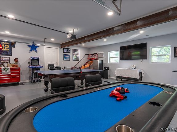 2nd image of 40 Ginny Dr