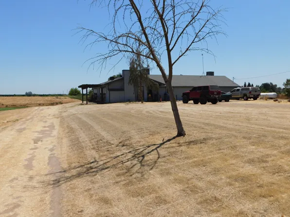 20367 Goodfellow Avenue, Reedley, CA 93654