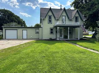 402 N Perkins Ave, Kenesaw, NE 68956