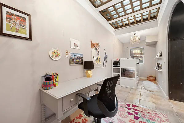 Sold by Corcoran | media 32