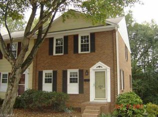 4050 E Huntingreen Ln APT E, Winston Salem, NC 27106