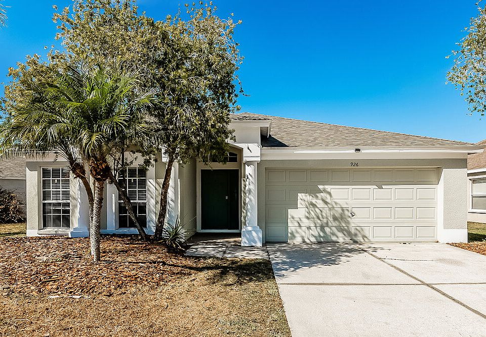1st image of 926 Summer Breeze Dr