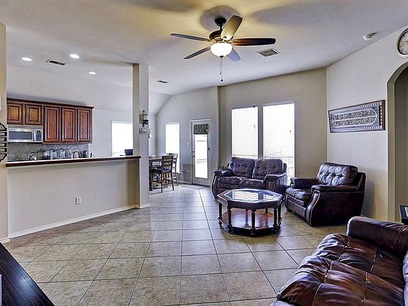 5th image of 25714 Oakstone Park Dr