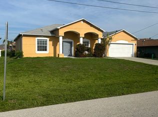 4610 SW 16th Pl, Cape Coral, FL 33914