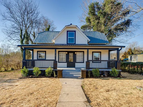 213 Southern College St, Graysville, TN 37338