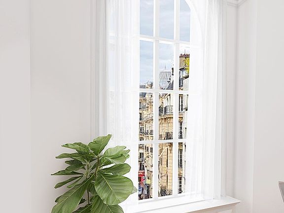 4th image of 2109 Broadway #15/127