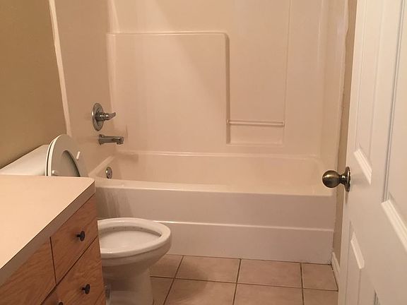 5th image of 3736 Oldenburg Ln