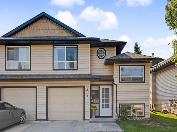 103 N Fairways Dr NW #12, Airdrie, AB T4B 2Y5