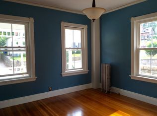 39 Youngs Ave, West Warwick, RI 02893