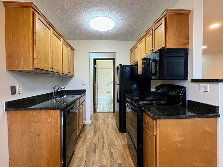 1480LLC — Photo 75