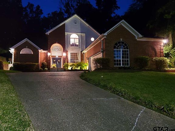 2nd image of 5626 Cedar Hill Cir