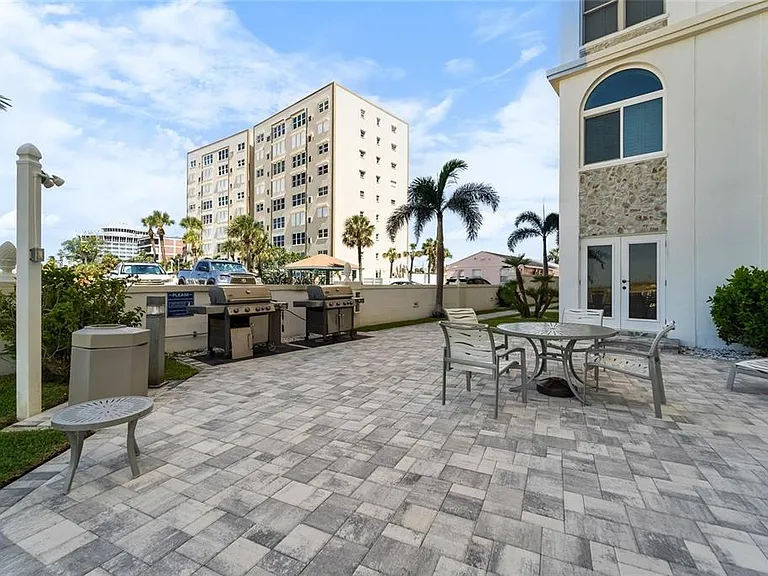 4950 Gulf Blvd #807 — Photo 11