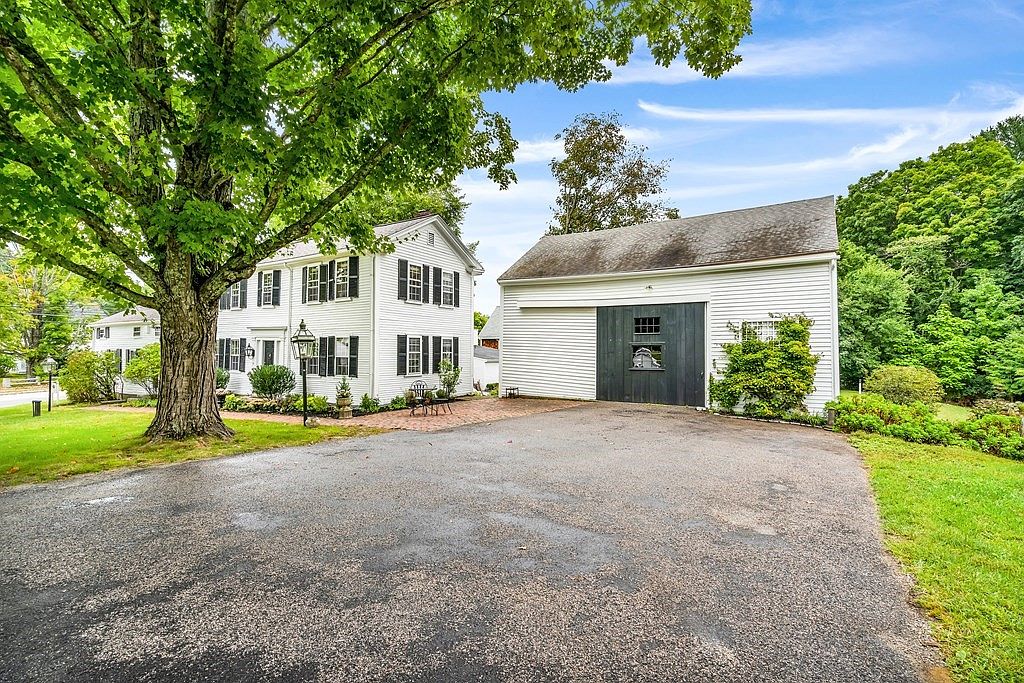 7 School St, Carlisle, MA 01741 Zillow