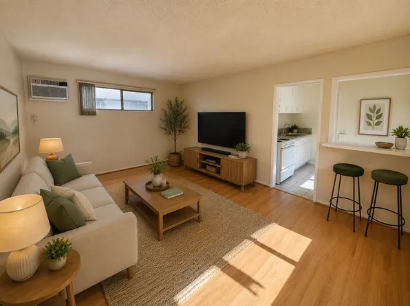 7252 Jordan Ave #2, Canoga Park, CA 91303