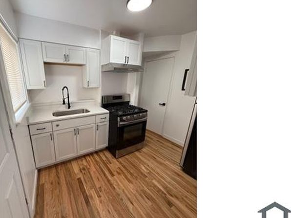 7858 S South Shore Dr #1A