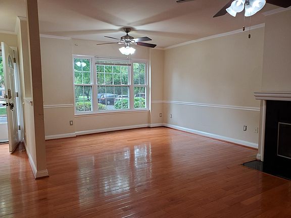 5th image of 7771 Hiawatha Ln
